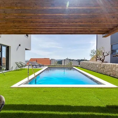 شقة Minimalist By Interhome